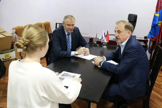 Владимир Ружицкий ответил на вопросы жителей Люберец во время приема