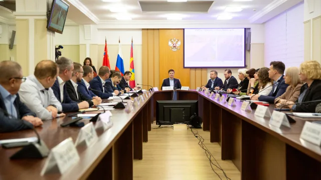 Владимир Волков провел оперативное совещание в Люберцах