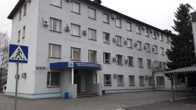 Автовладельцы Люберец смогут зарегистрировать машины в новогодние праздники