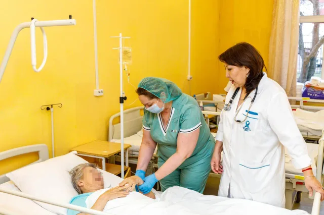 Около 250 человек  в Люберцах получили паллиативную помощь в отделении сестринского ухода за год