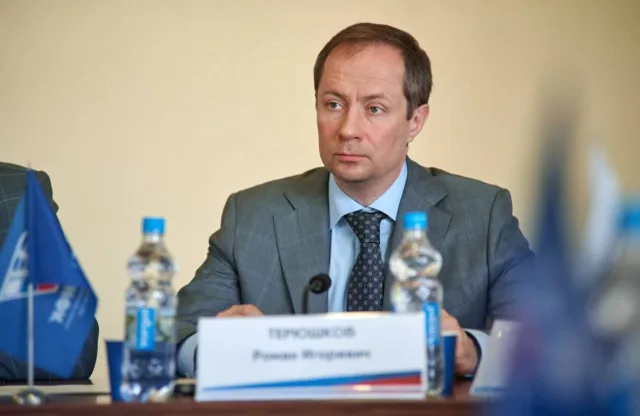 Принят закон о штрафах до ₽2 млн за продажу детям табака и вейпов