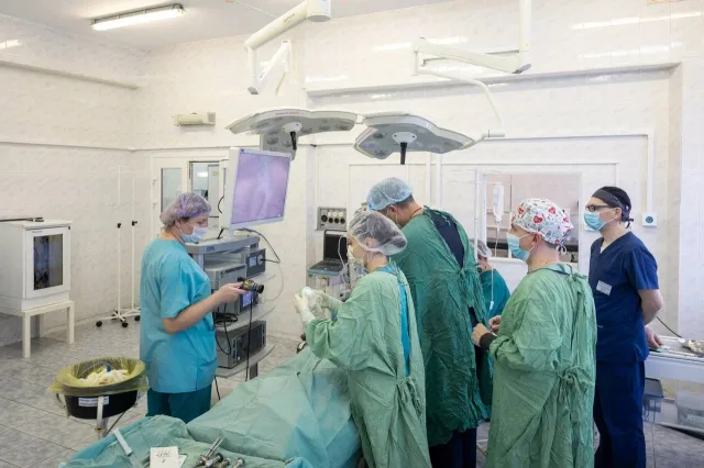 Детские хирурги Люберец успешно удалили у подростка огромную кисту поджелудочной железы