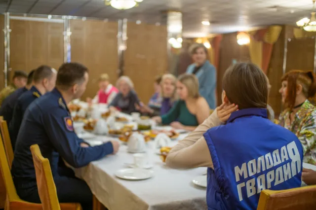 Люберецкий актив «Союза женщин России» встретился с участниками СВО