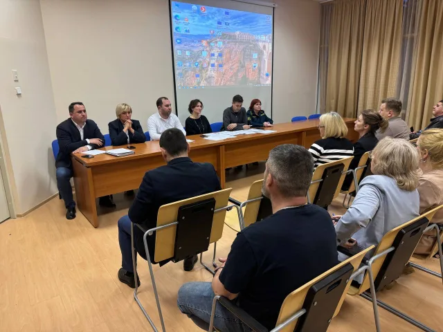 Первое заседание рабочей группы по благоустройству Томилинского лесопарка состоялось в Люберцах