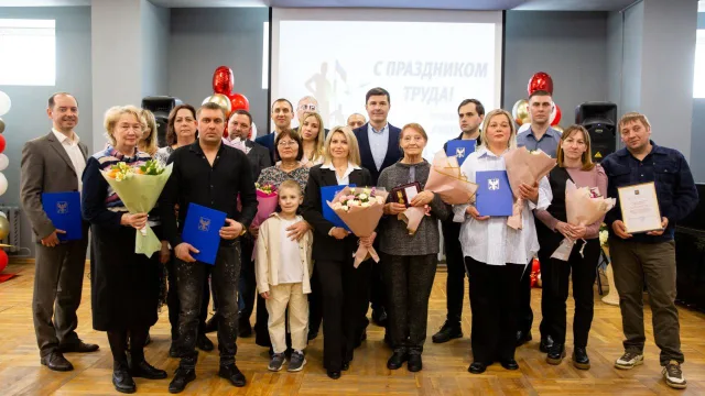 Владимир Волков поздравил жителей Люберец с Праздником труда