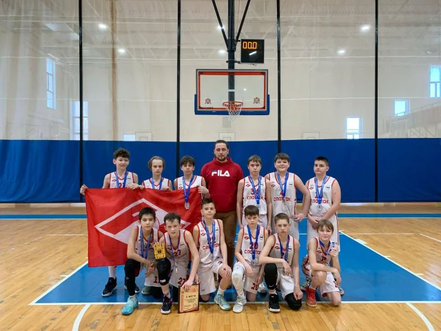 Спортсмены Люберец завоевали серебро первенства Московской области по баскетболу