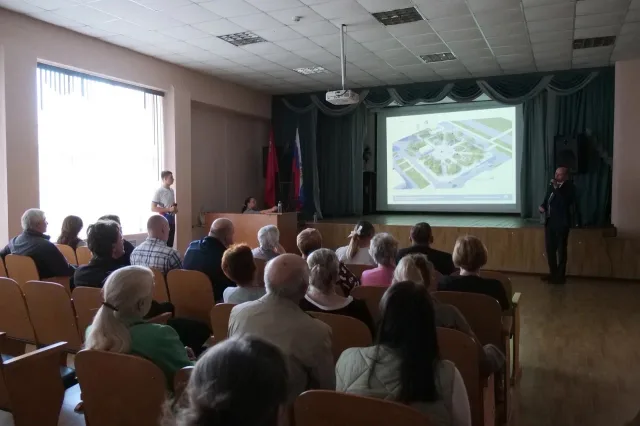 Концепцию благоустройства сквера на ул. Побратимов в Люберцах обсудили на встрече с жителями