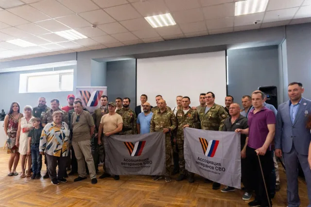 Более 20 военнослужащих Люберец наградили медалями «Ветеран боевых действий»