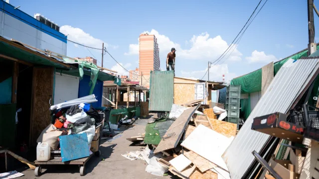 Более 80 торговых объектов на Люберецком рынке демонтирует бывший владелец земельных участков