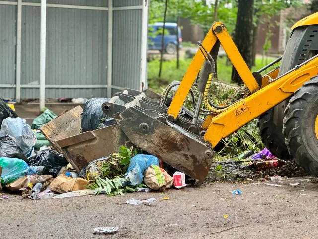 Более 7000 кубометров отходов вывезли из поселков Люберец за неделю