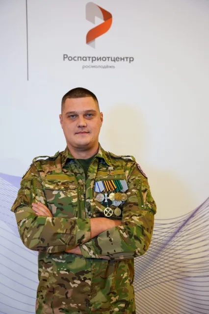 Ветеран СВО из Люберец перенимает опыт наставничества на семинаре героев