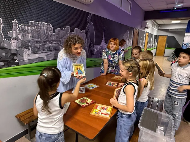 В Дзержинском состоялся яркий праздник для семей фонда «Много Детства» при поддержке партии «Единая Россия»