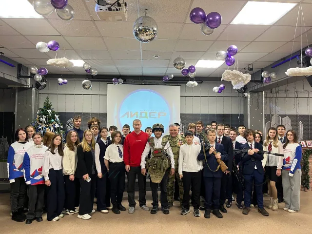 Урок мужества для волонтеров Люберец провел ветеран СВО