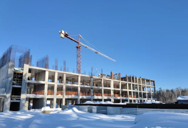 Строительство воспитательно-образовательного комплекса продолжается в Люберцах