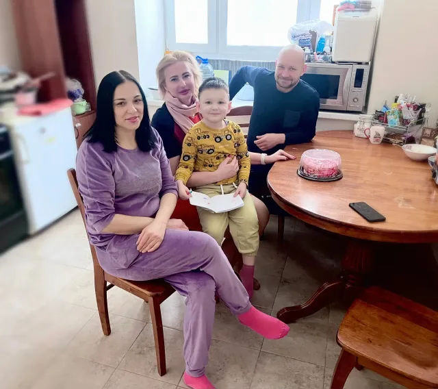 Семья участника СВО из Люберец получила новое благоустроенное жилье